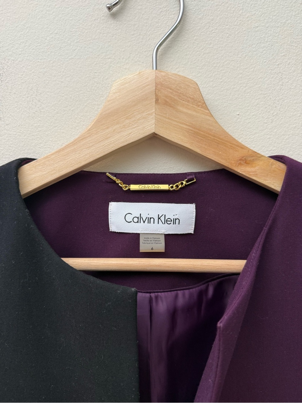 Calvin Klein Plum, Black & White Colorblock Longline Coat - Picture 4 of 10